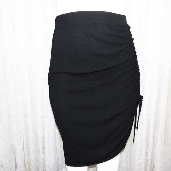 Mossimo Supply Co. Dresses & Skirts - Black Mossimo Skirt Form Fitting